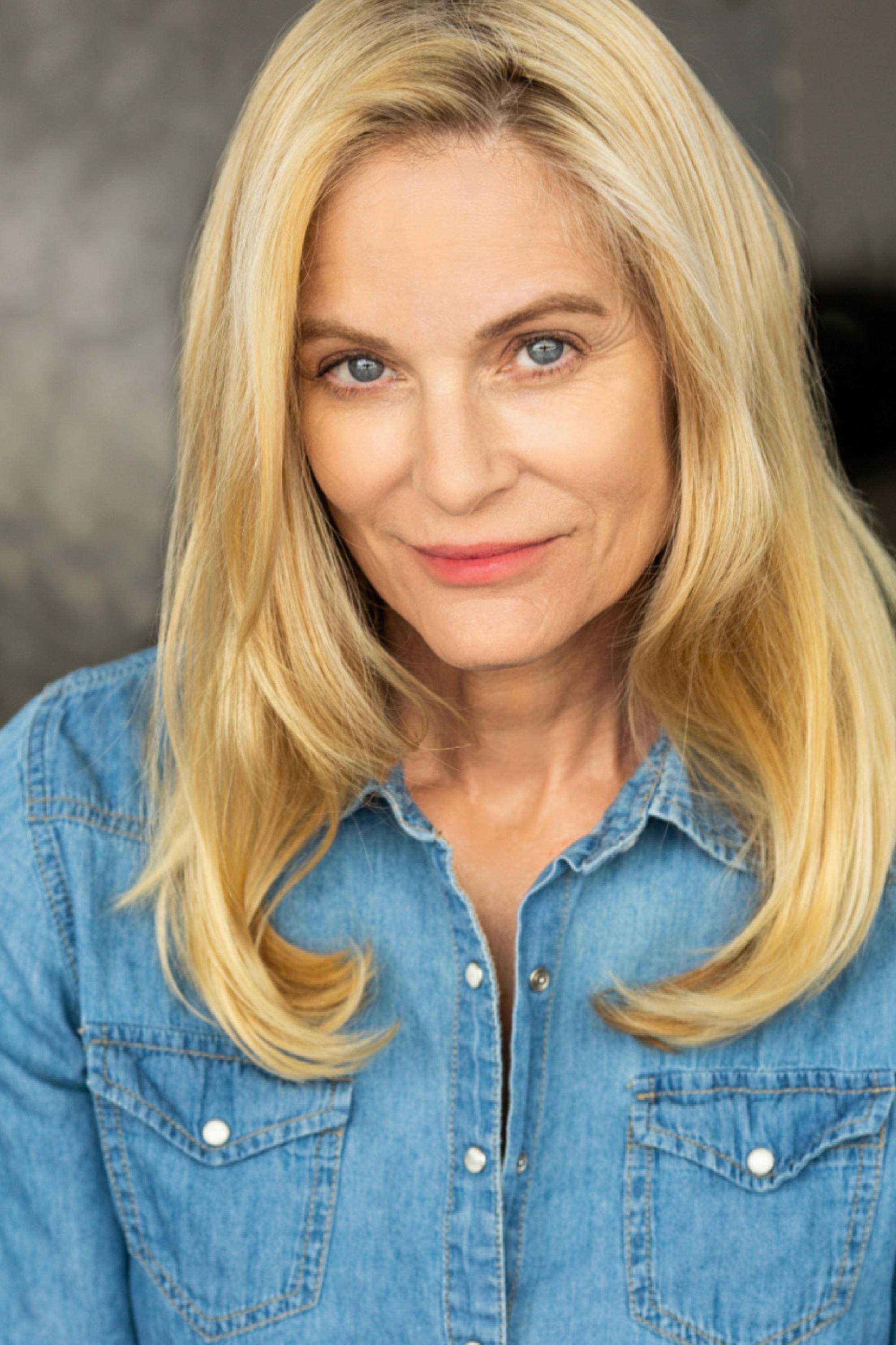 Leland Heflin backdrop