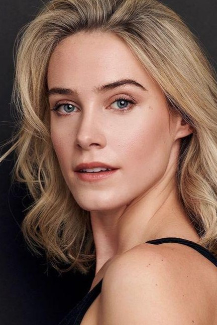 Annabel O'Hagan backdrop