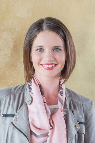 Alena Ďuránová backdrop