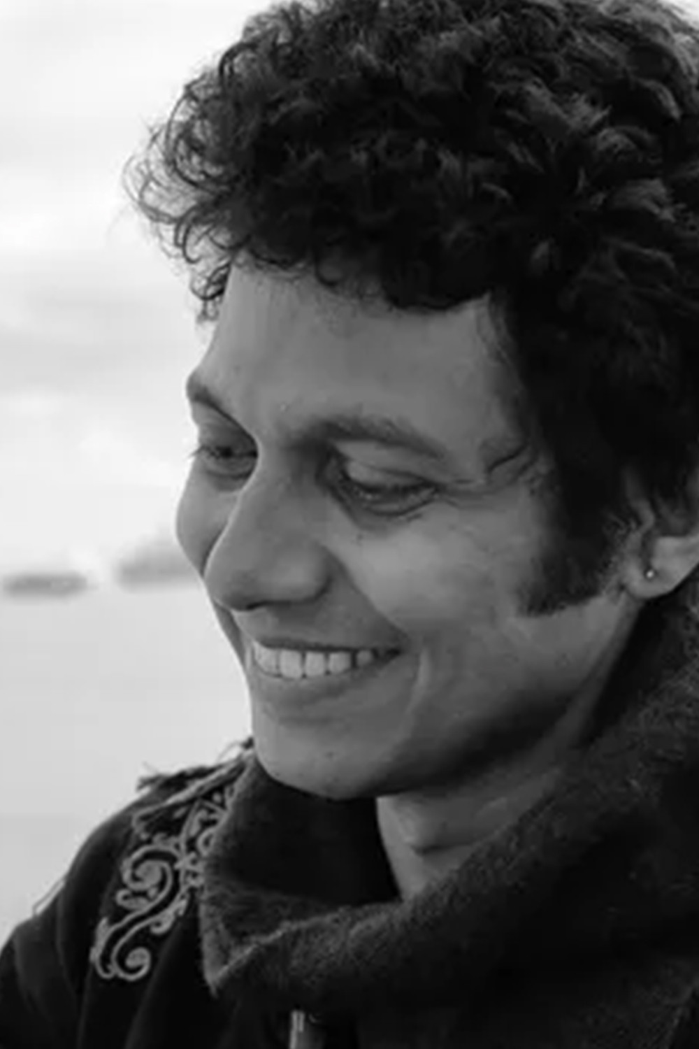 Mahde Hasan backdrop