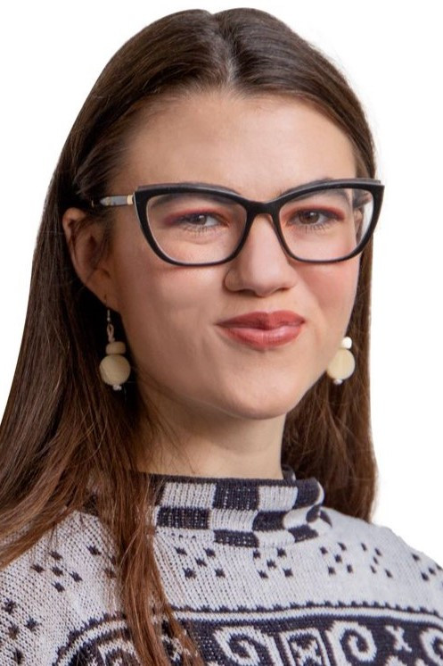 Siena Sofia Bergt backdrop