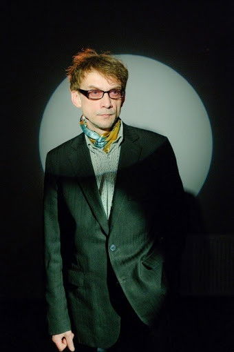 Igor Zhuravlev backdrop