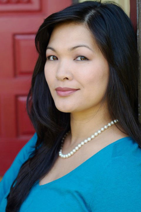 Ia Villatuya backdrop