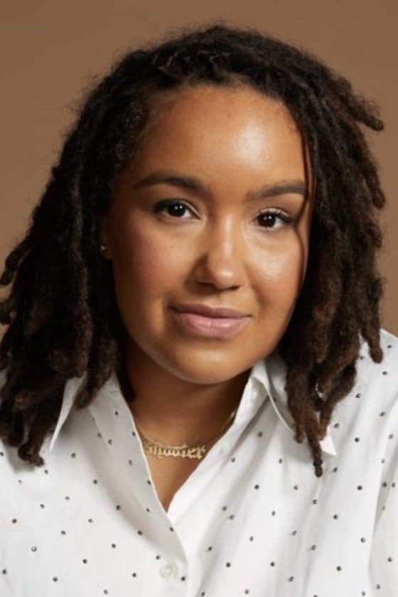 Cierra Glaude backdrop