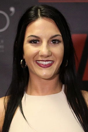 Cheyanne Buys backdrop