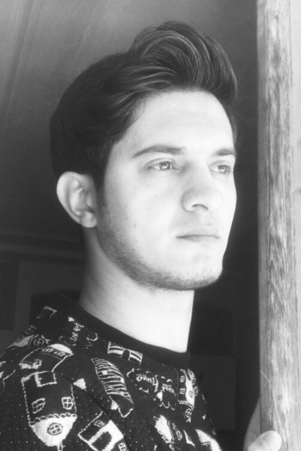 Teymour Ghaderi backdrop