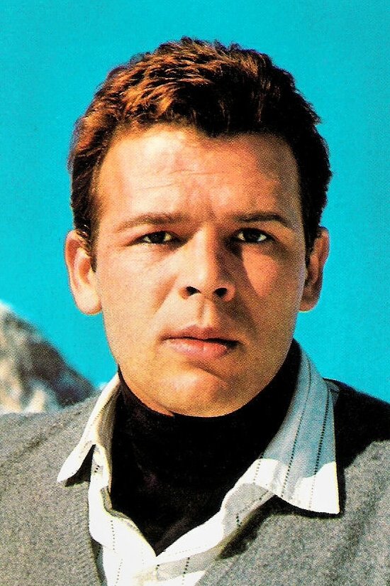 Renato Salvatori → Renato Salvatore backdrop