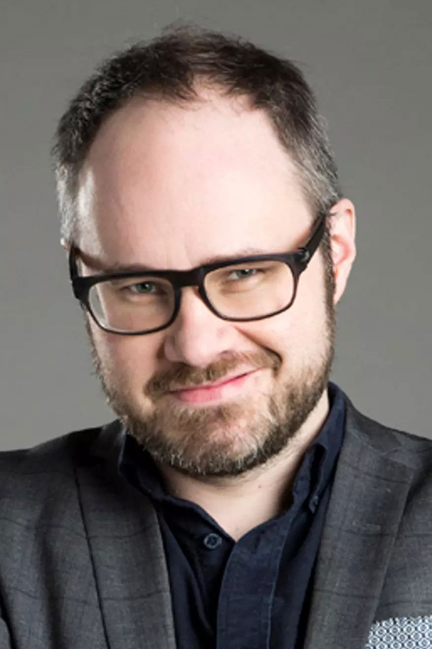 Tuomas Enbuske backdrop