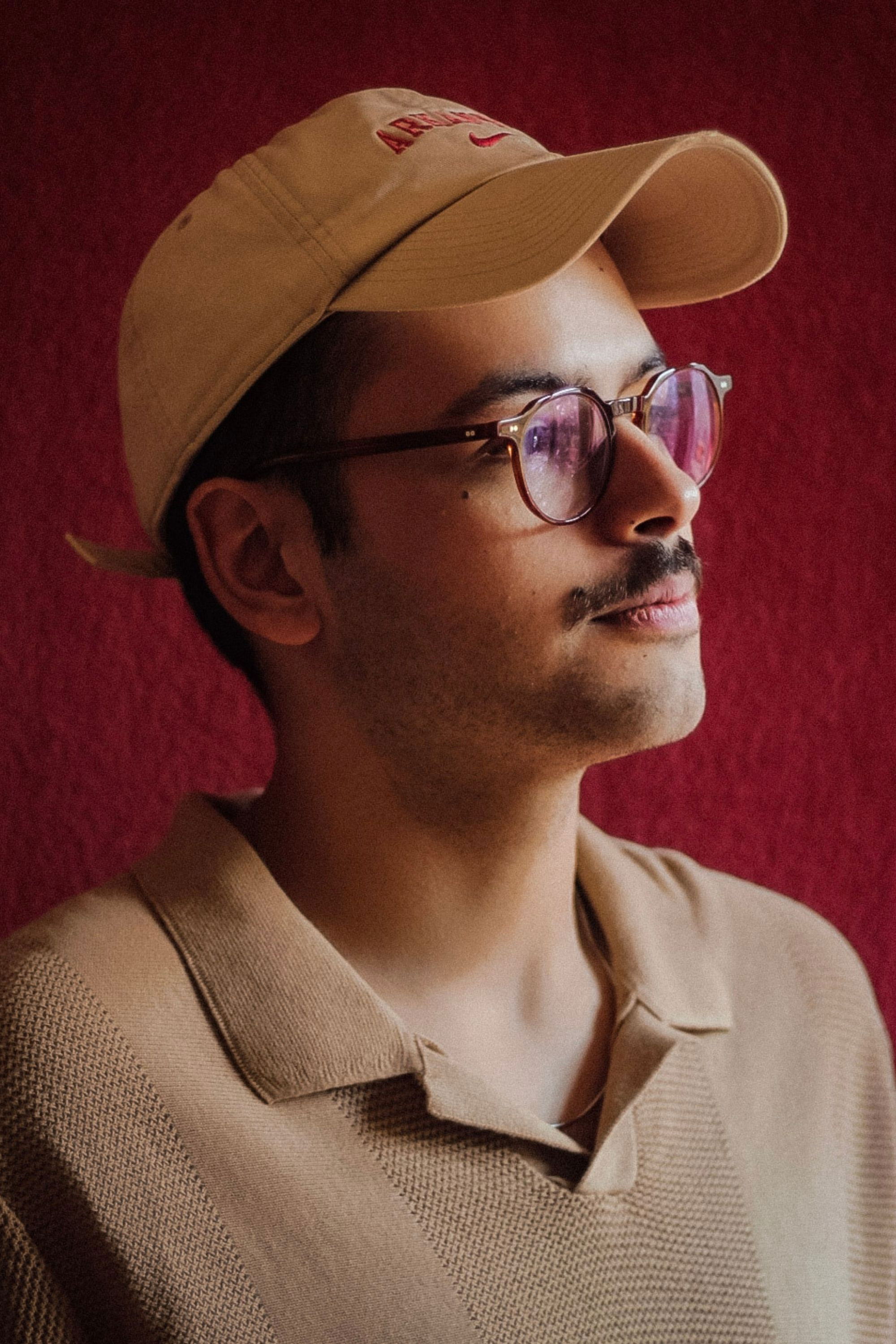 Luiz Azambuja backdrop