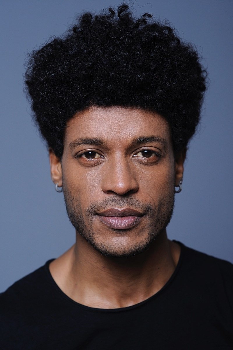 Paulo Pascoal backdrop