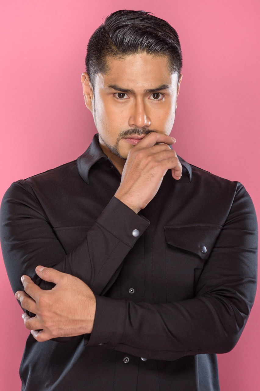 Myke Salomon backdrop