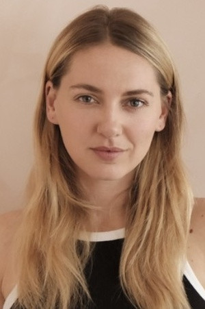 Charlotte Deniel backdrop