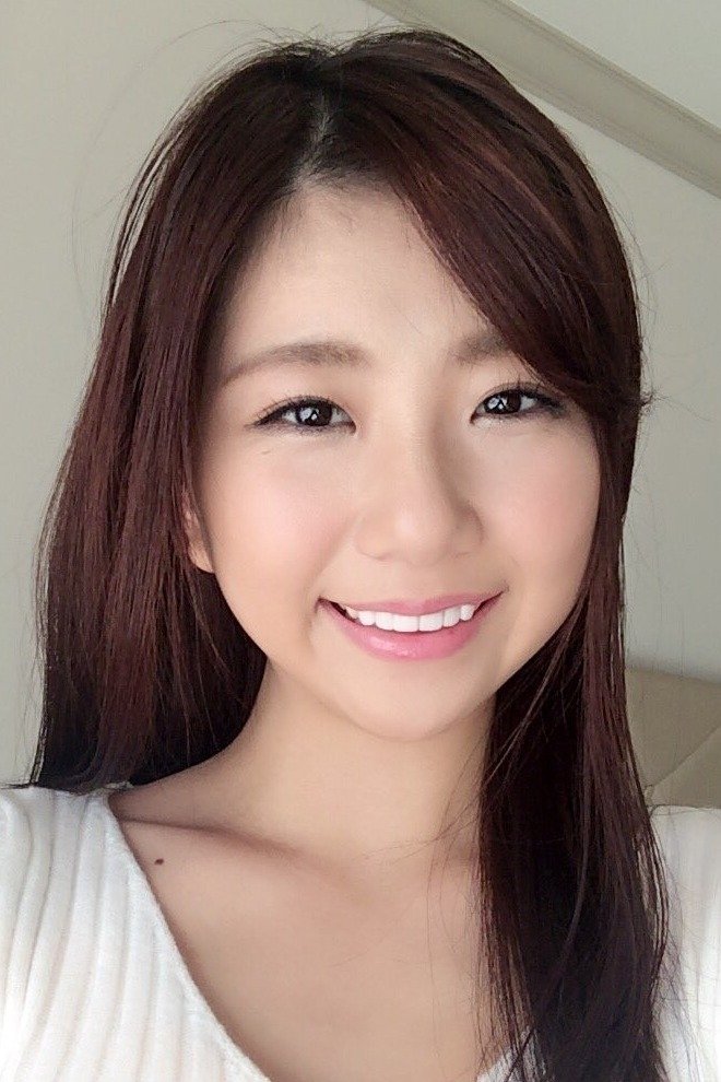 Rena Kiyomoto backdrop