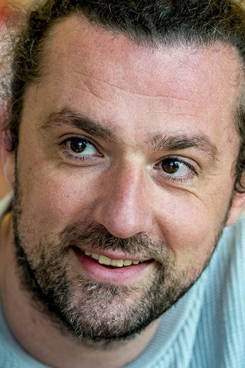 Barna Bányai Kelemen backdrop