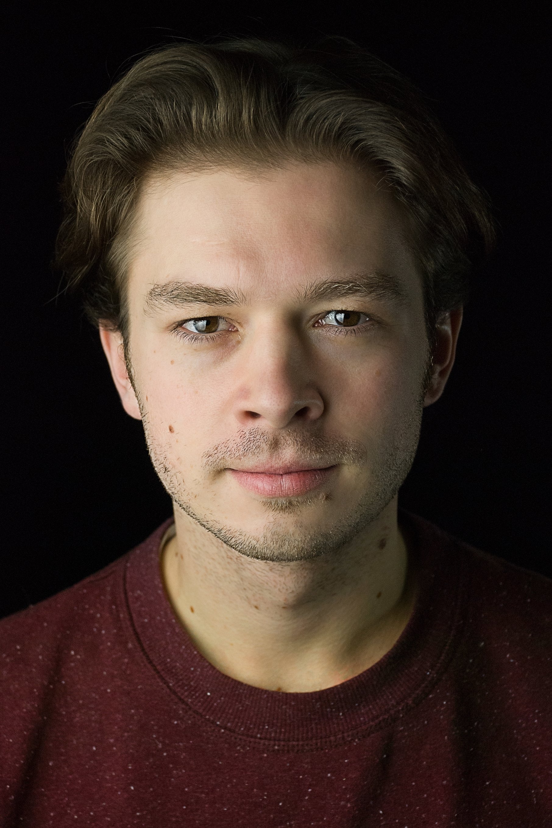 Rob Feldman backdrop