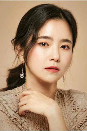 Song Geul-song-geul backdrop