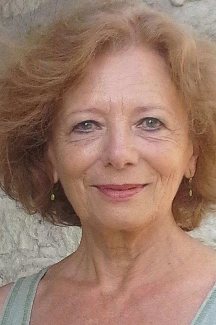 Isa Mercure backdrop