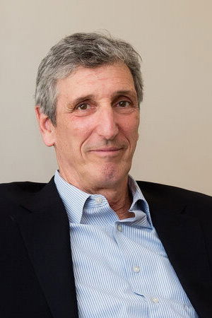 Bruce Broder backdrop