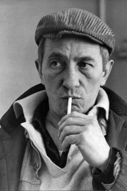 Jerzy Dobrowolski backdrop