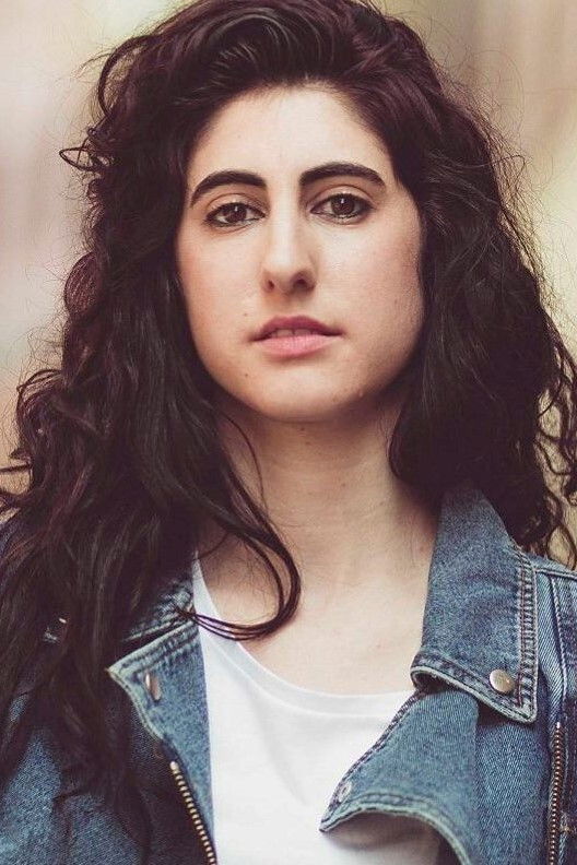 Amanda Ríos backdrop