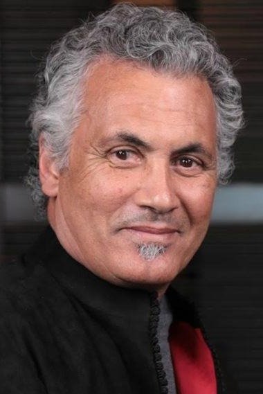 Younes Megri backdrop