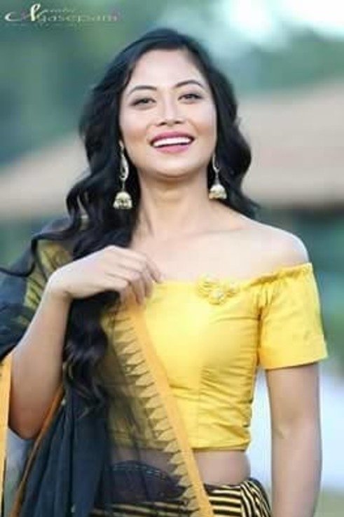 Tonthoi Leishangthem backdrop