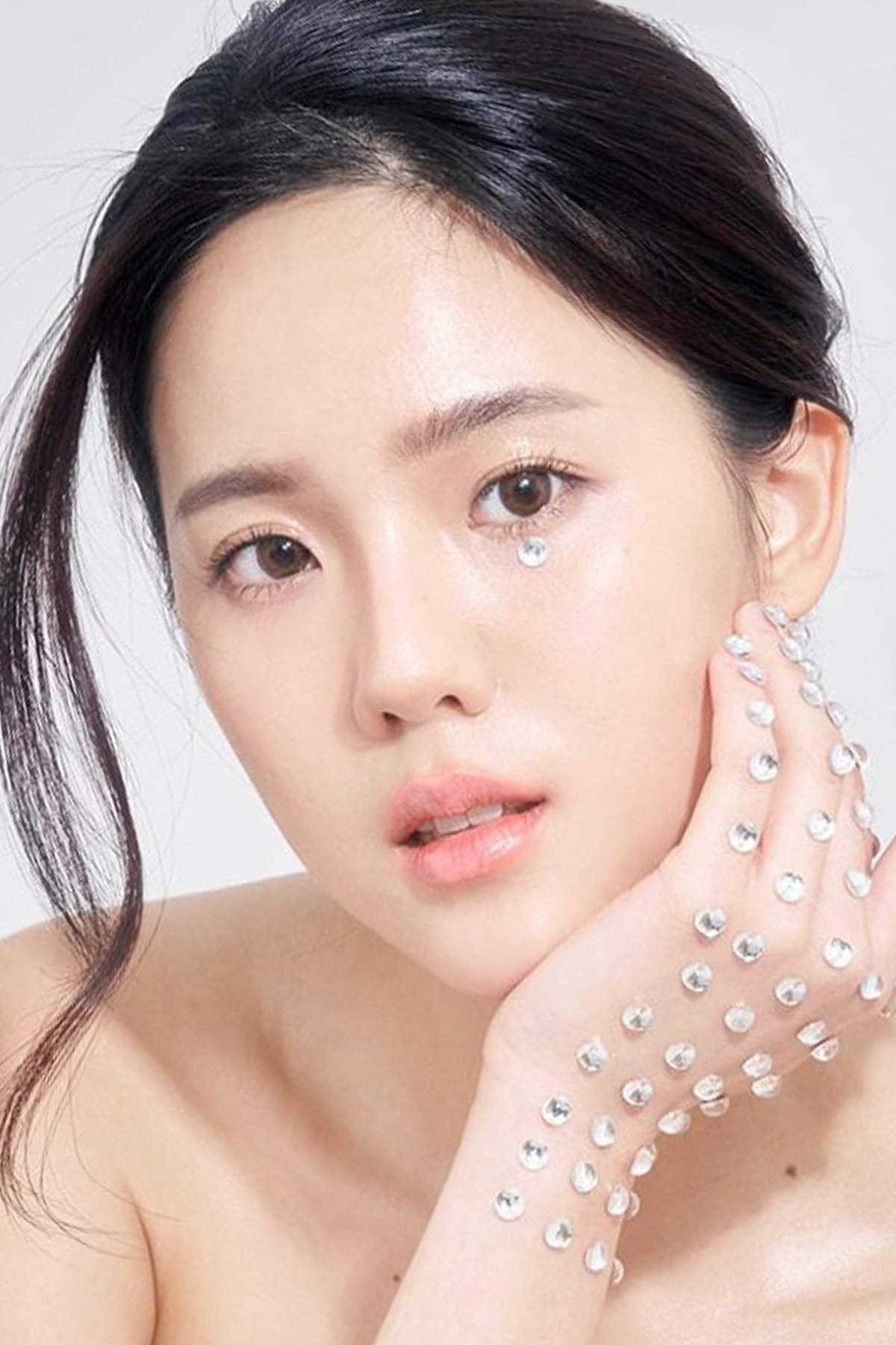 Janistar Phomphadungcheep backdrop