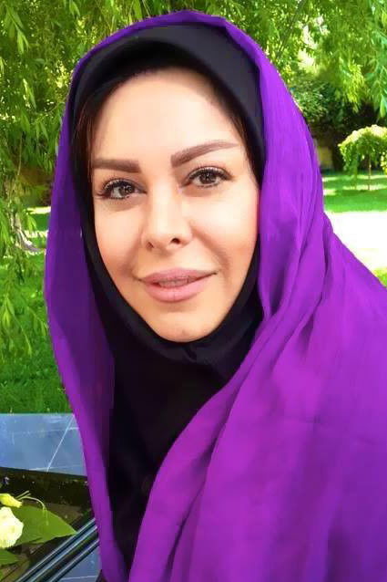 Felor Nazari backdrop