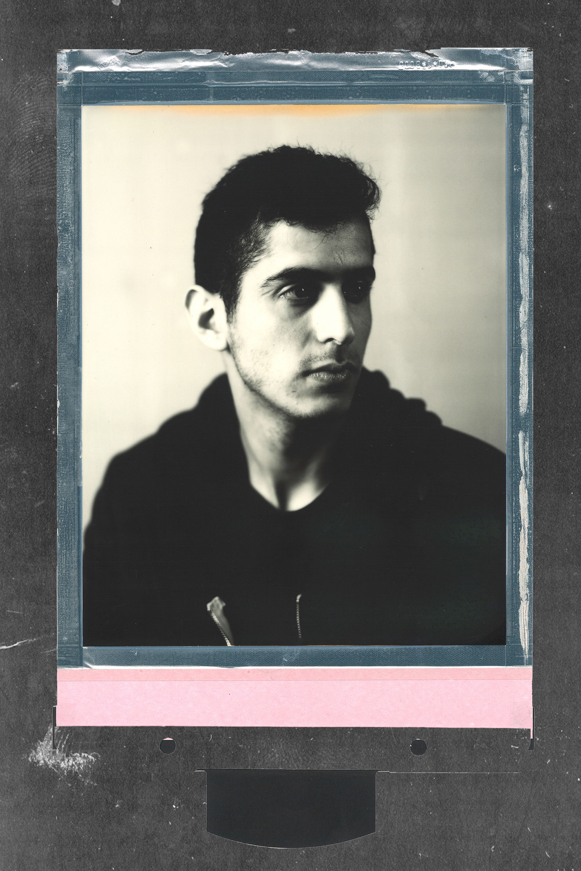 Oliver Shahery backdrop