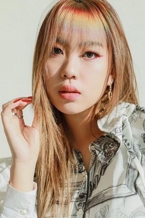 Lee Young-ji backdrop