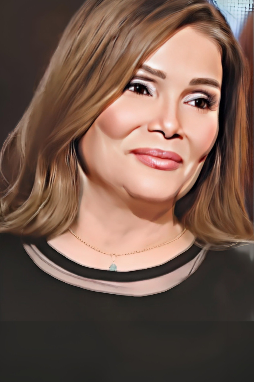 Sanaa Abdel Rahman backdrop