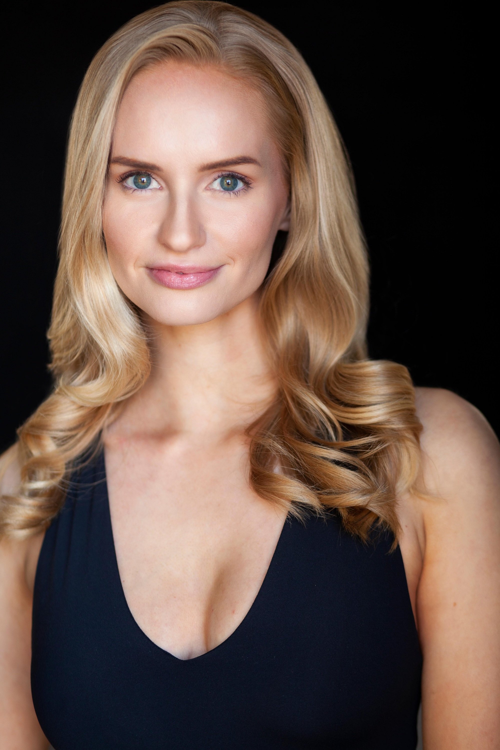 Heather Decksheimer backdrop