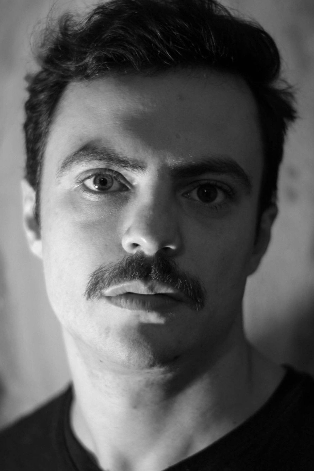 Luiz Felipe Bianchini backdrop