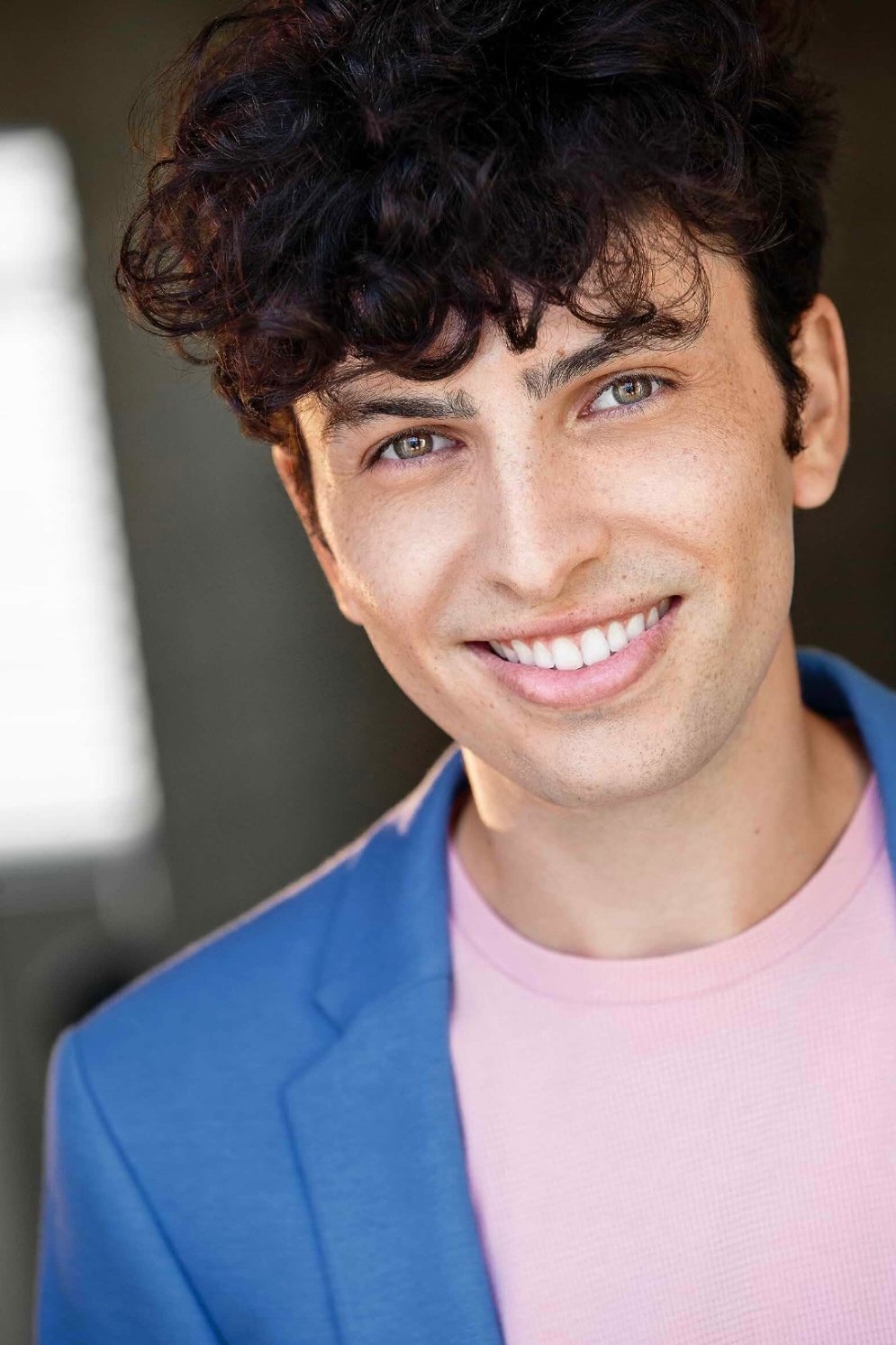 Brandon Papo backdrop