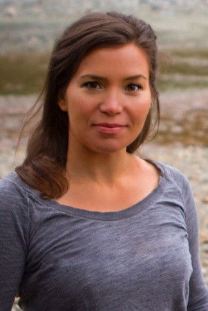 Banchi Hanuse backdrop