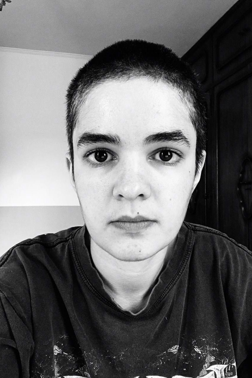 Beatriz Maria backdrop