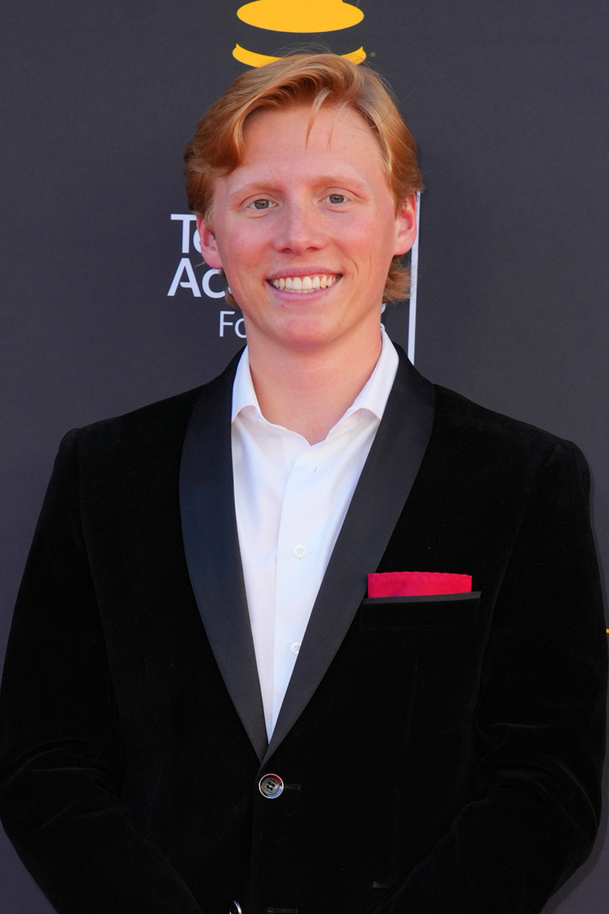 Thomas Hindy backdrop