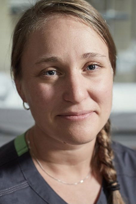 Jennifer Hanks backdrop