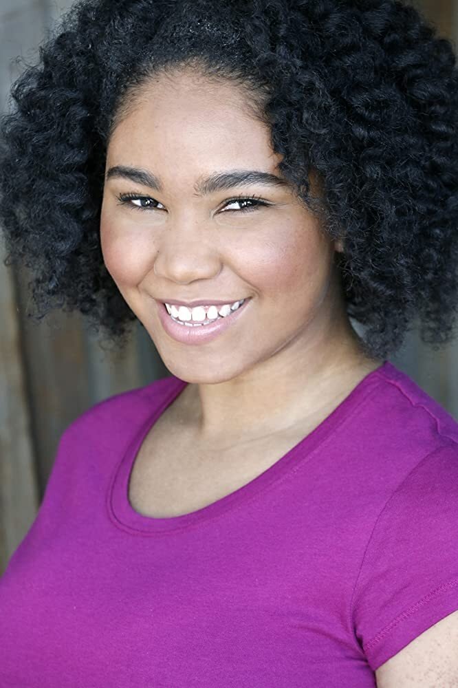 Desirae Whitfield backdrop