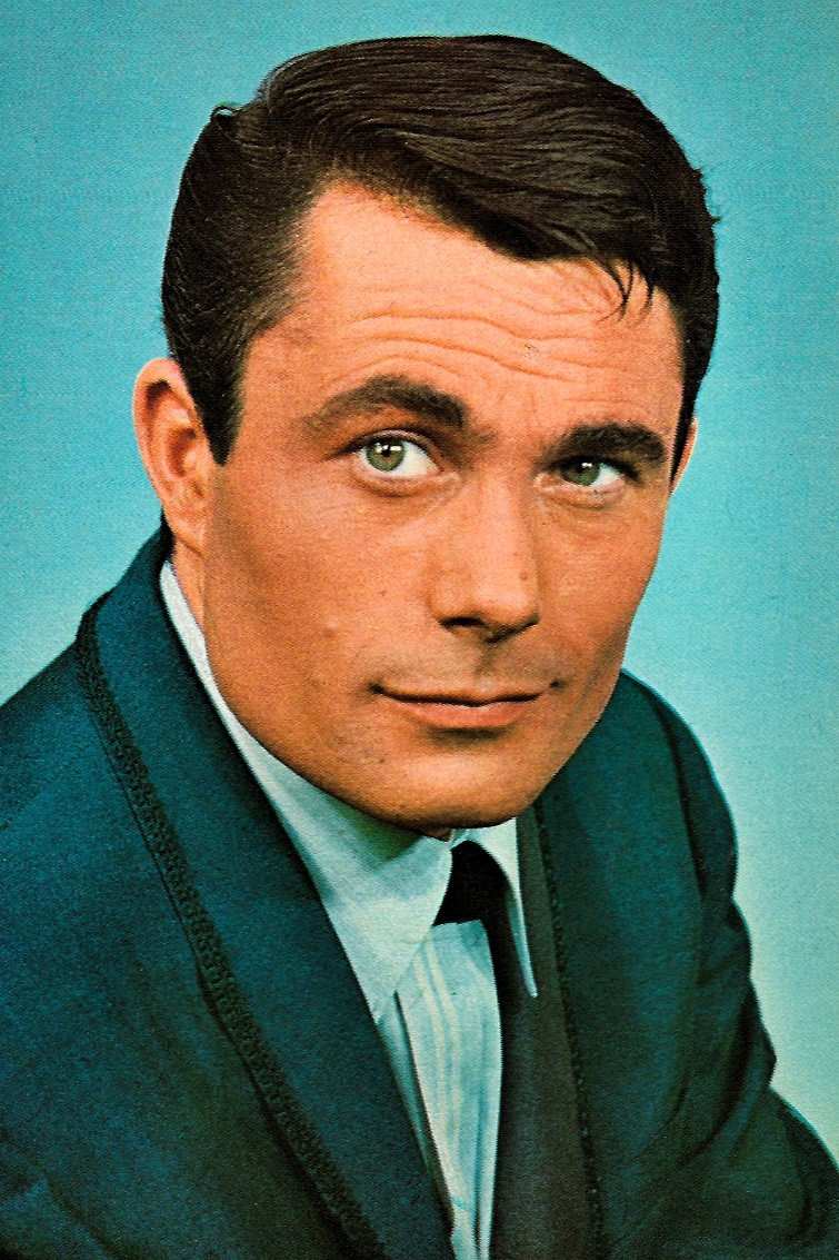 Alain Barrière backdrop