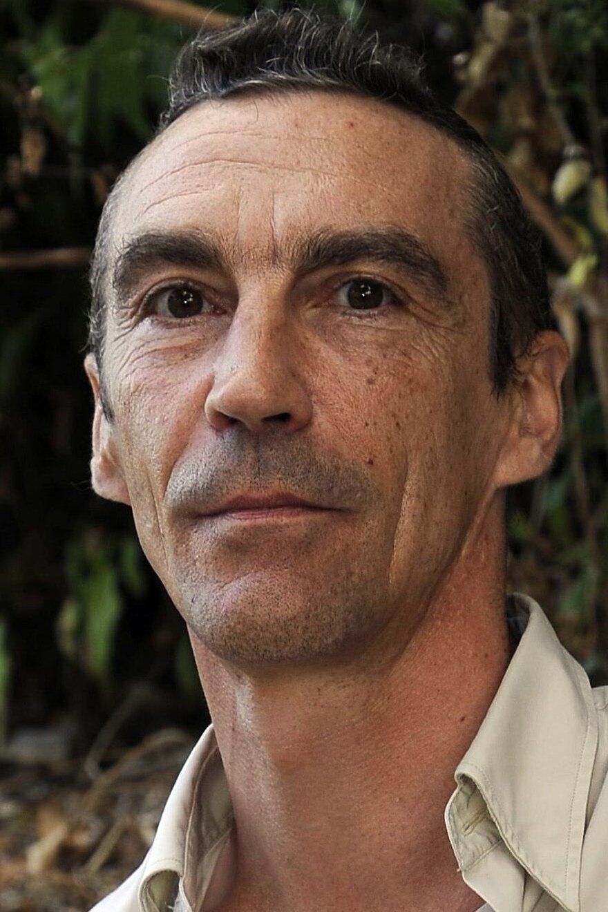 Hubert Mounier backdrop