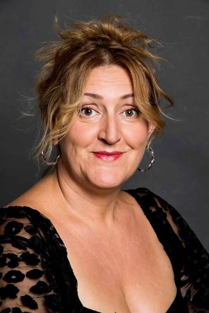 Gloria Albalate backdrop