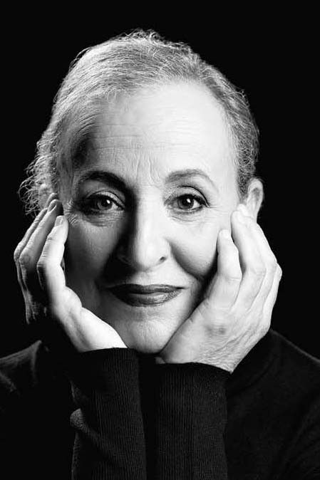 Lenia Sorokkou backdrop