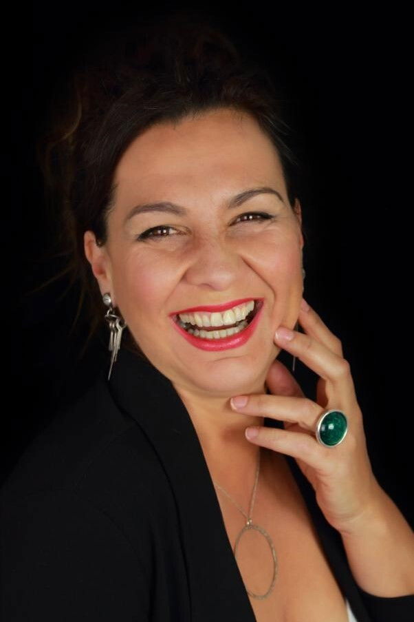 Charo Urbano backdrop