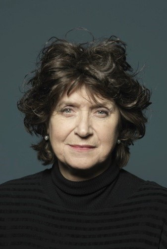 Olga Zuiderhoek backdrop