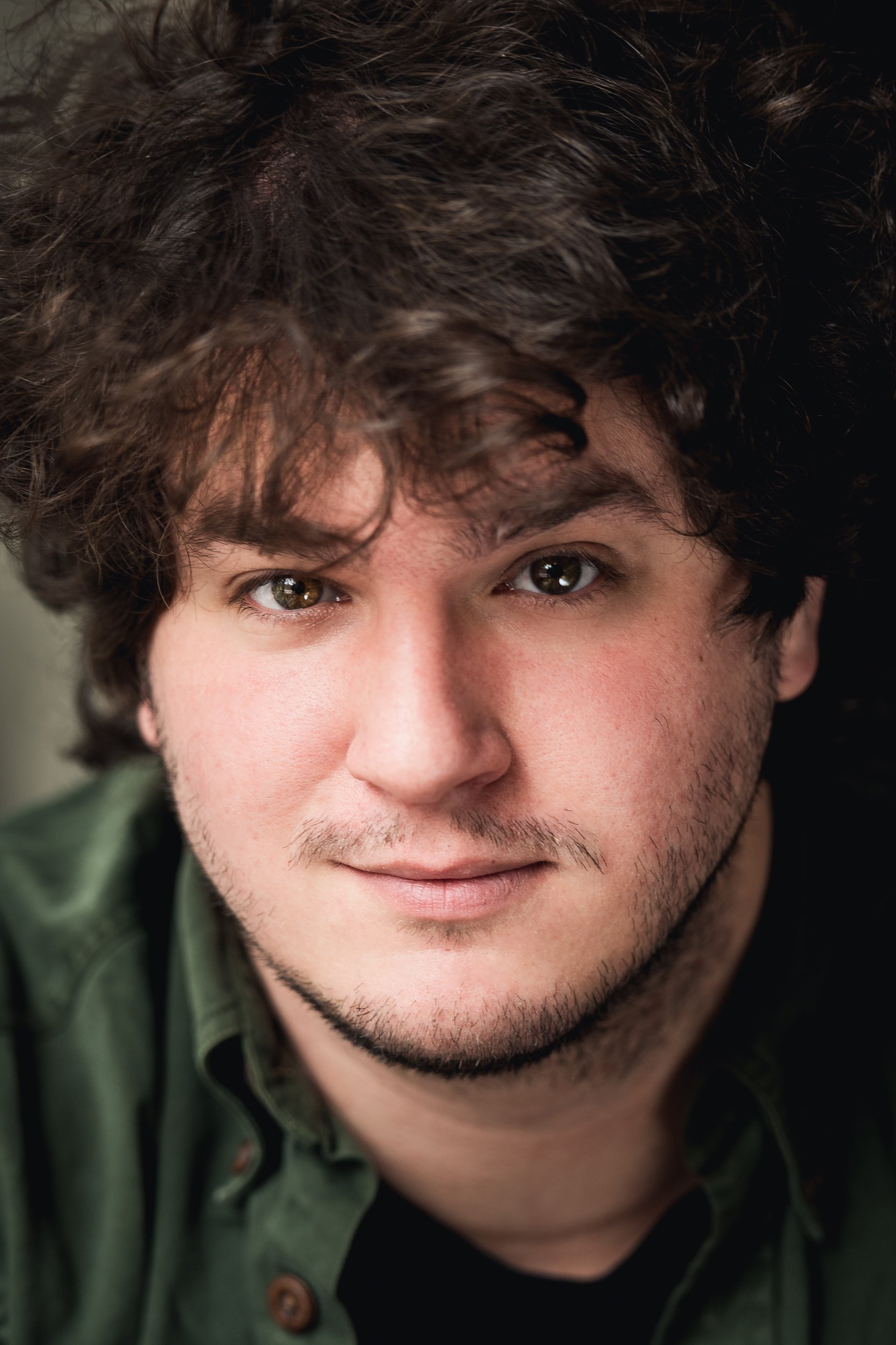 Charles-Aubey Houde backdrop