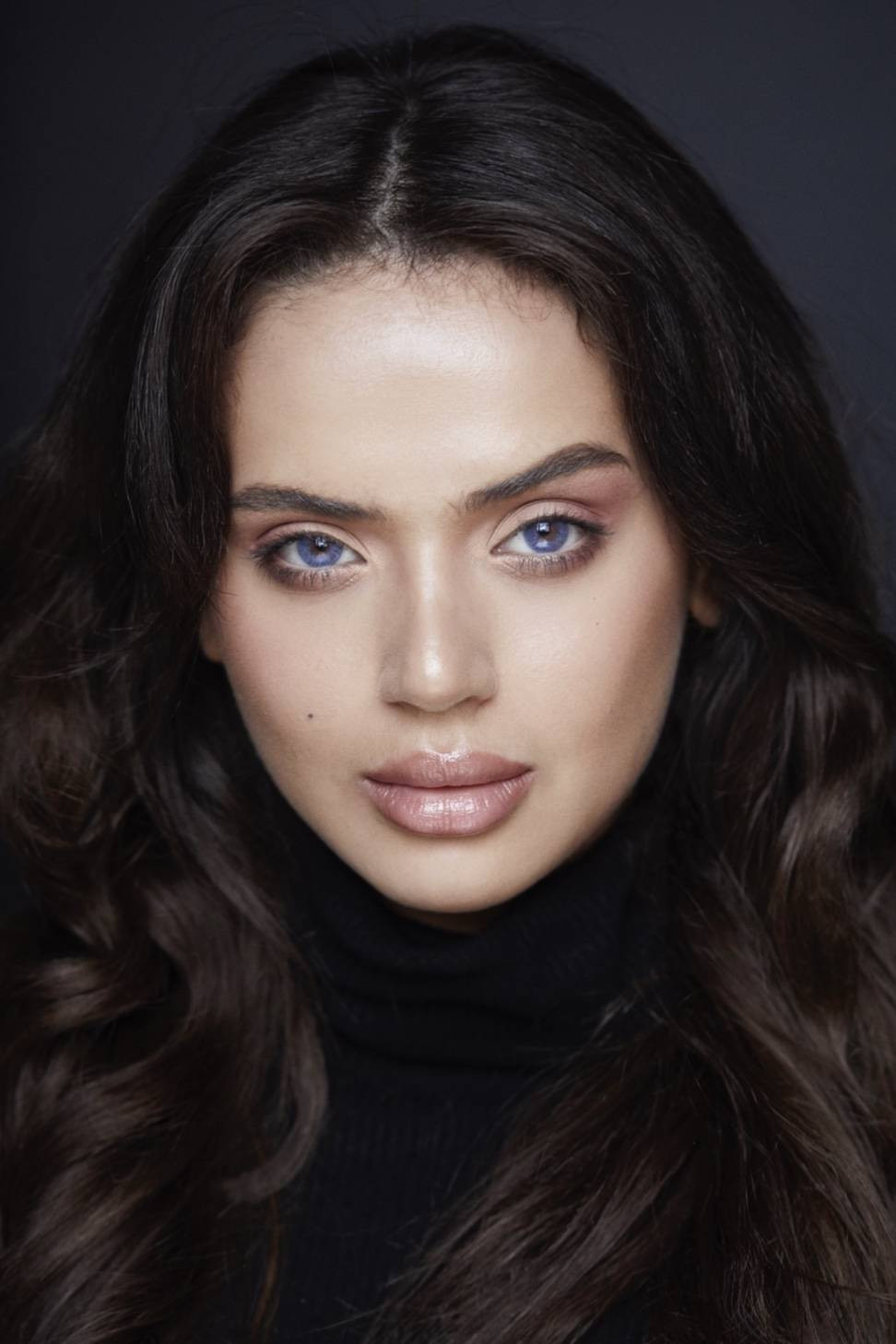 Natasha Maymon backdrop