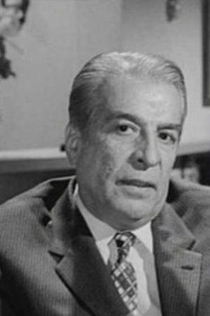 Fouad Jafar backdrop