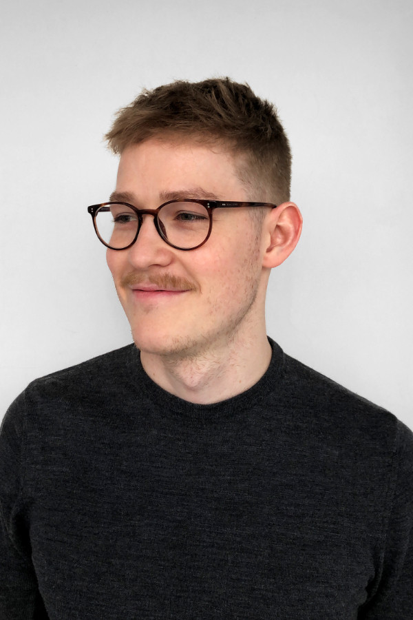 Sebastian Doringer backdrop