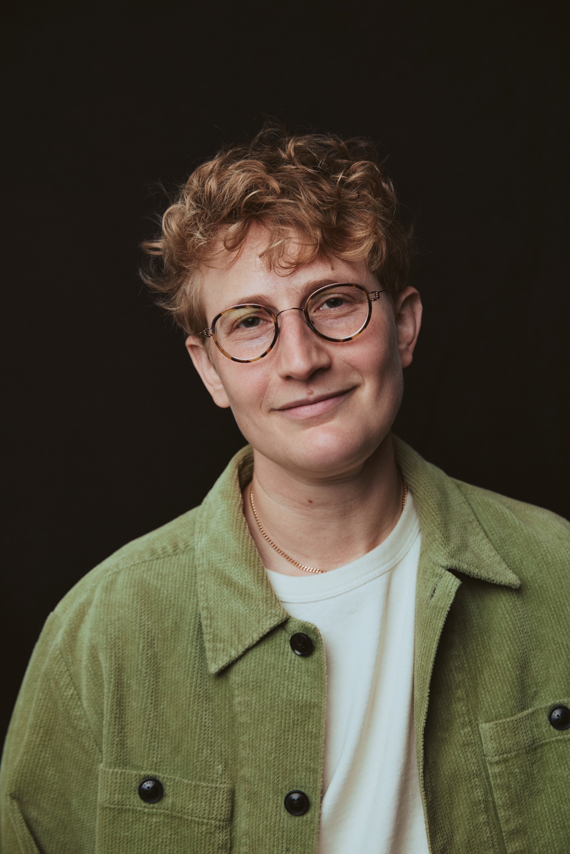 Hannah Levy backdrop